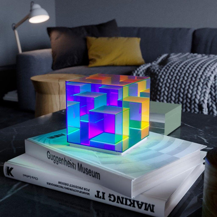 Skanto | Eternity Rubiks Cube Prism Lampe