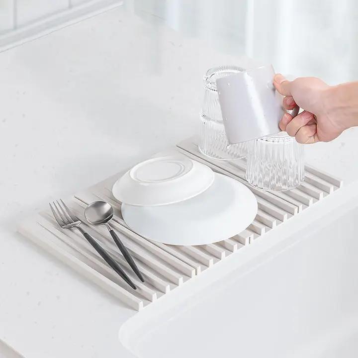 Skanto | WaterDrain – Sammenleggbar Silikonmatte for Tørring og Beskyttelse av Arbeidsoverflater