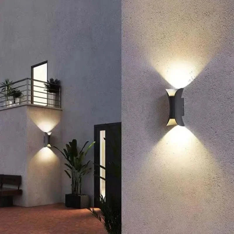 Skanto | Værbestandig vegglampe med IP65 beskyttelse