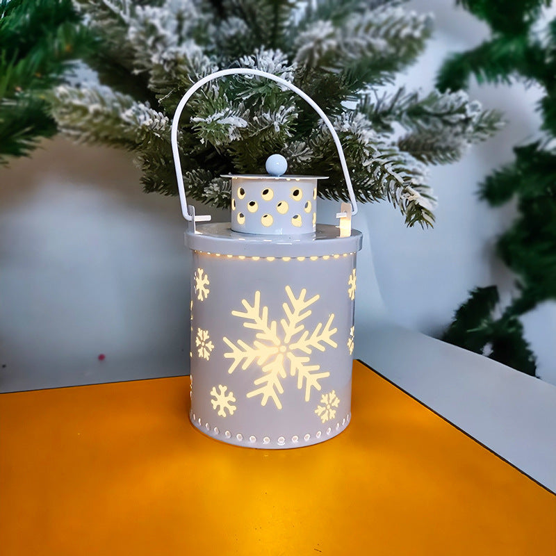 Skanto | Elektronisk Julelys med Blafrende LED Lys – Dekorativ Jern Lysestake for Innendørs