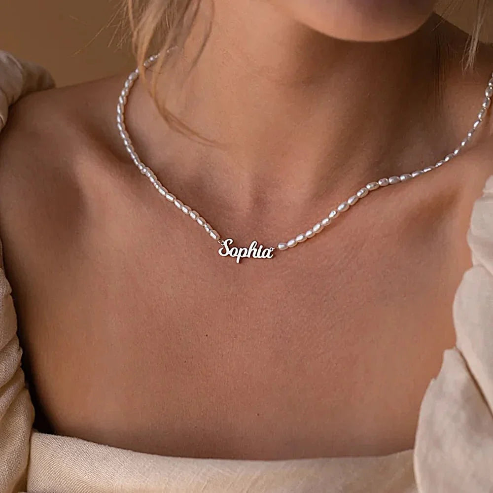 Skanto | Feminine Personalisert Navneperle Halskjede