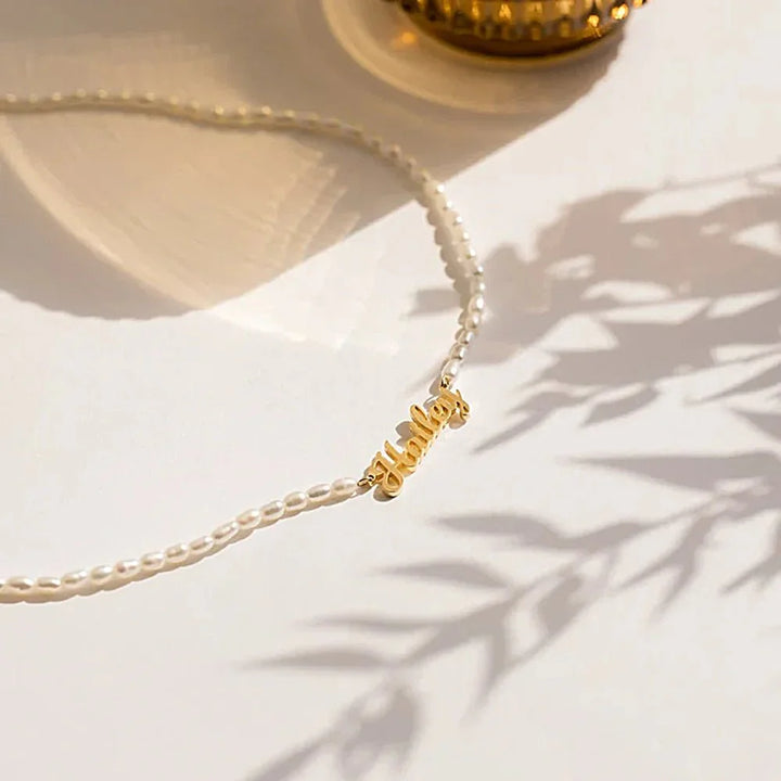 Skanto | Feminine Personalisert Navneperle Halskjede