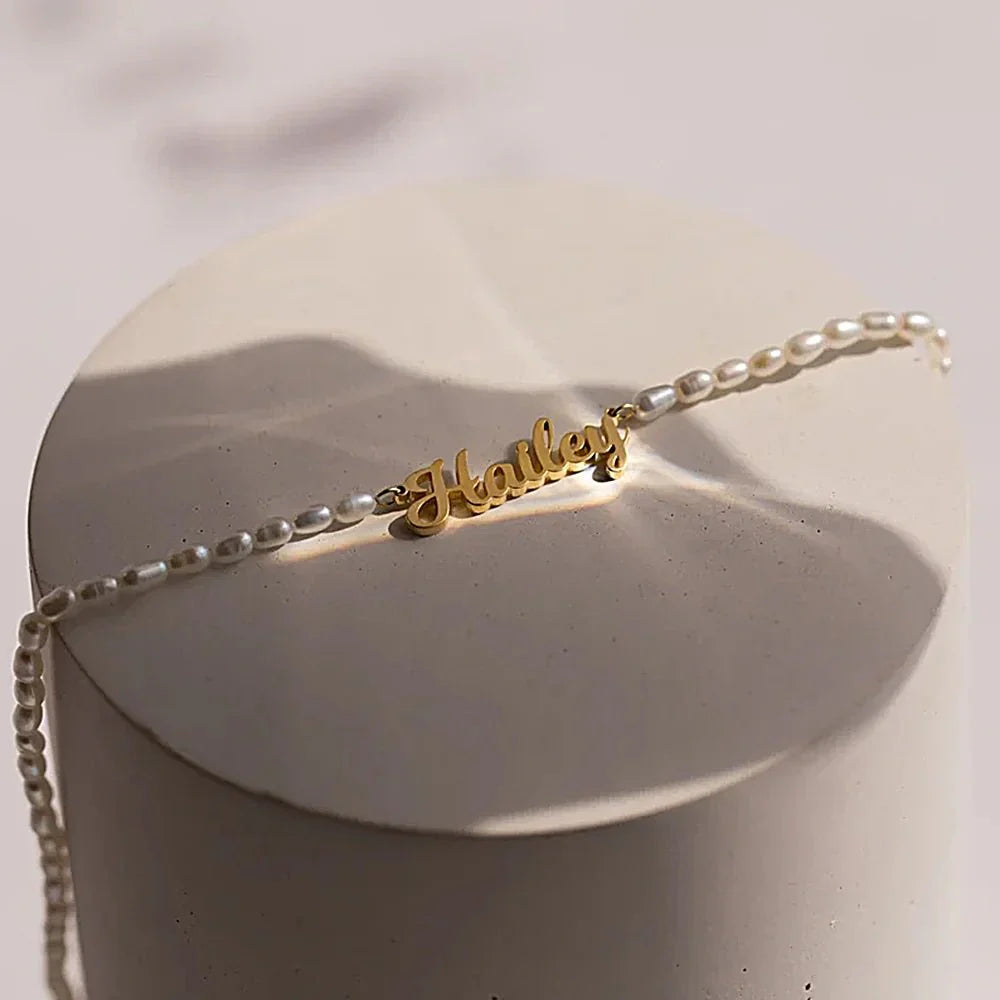 Skanto | Feminine Personalisert Navneperle Halskjede
