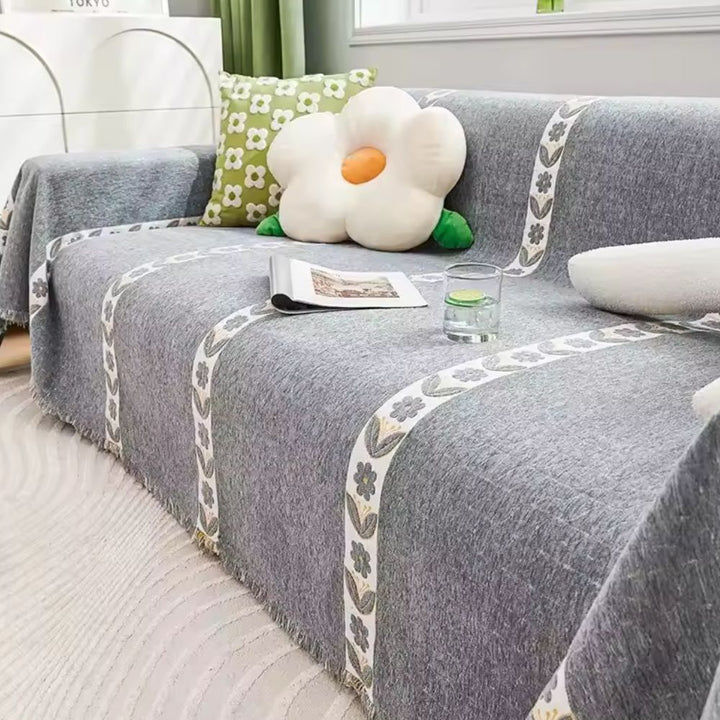 Skanto | Flourish Leaf Sofa Cover