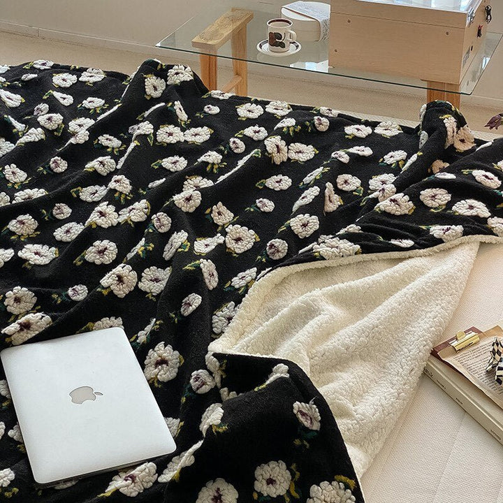 Fluffy Floral Plush Tykket Teppe for Koselig Komfort | Skanto