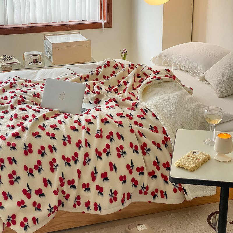 Fluffy Floral Plush Tykket Teppe for Koselig Komfort | Skanto