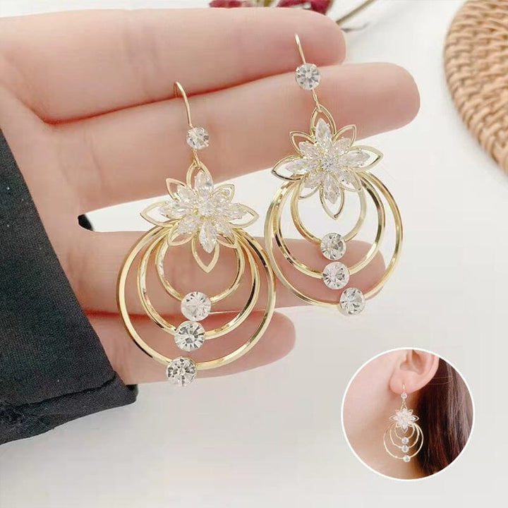 Crystal Lotus Tre Hoop Øredobber | Skanto