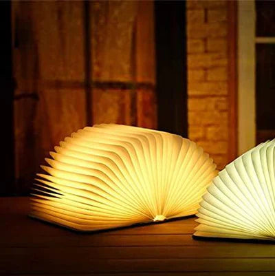 Skanto | Foldbar Boklampe med Varm LED-belysning - StoryGlow