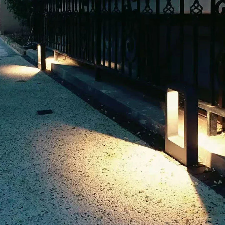 Skanto | GardenGlow Bakke Hage Lampe for Utendørs Bruk