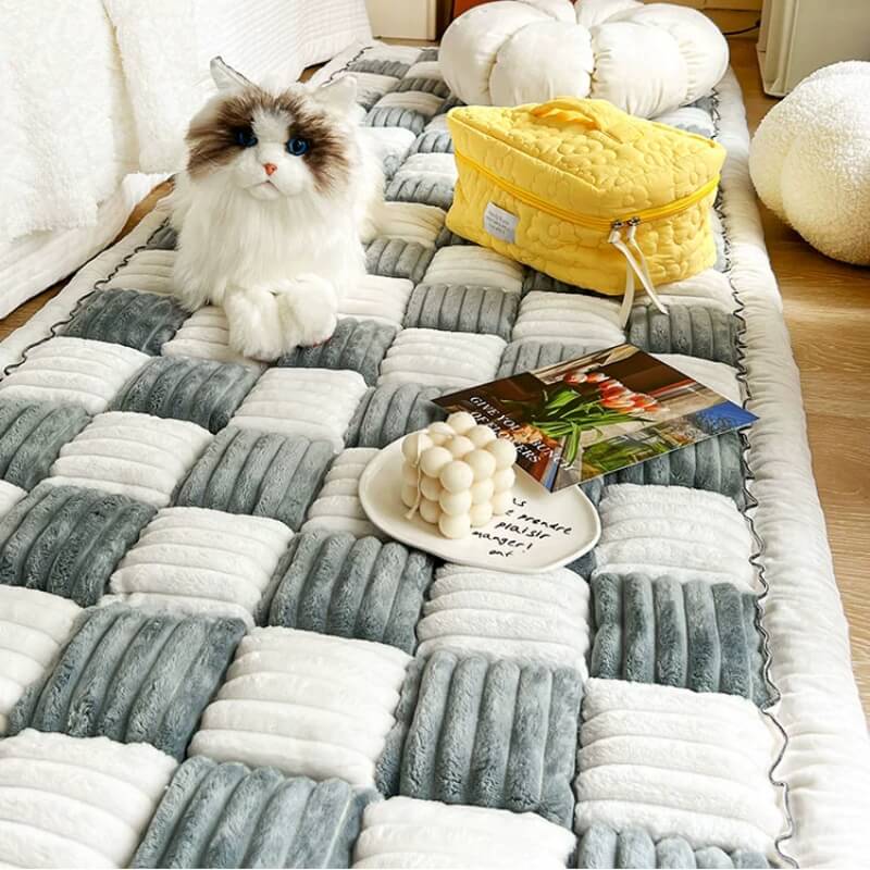 Skanto | GardenGuard – Elegant Sofadekke med Antisklibakside for Stil & Komfort