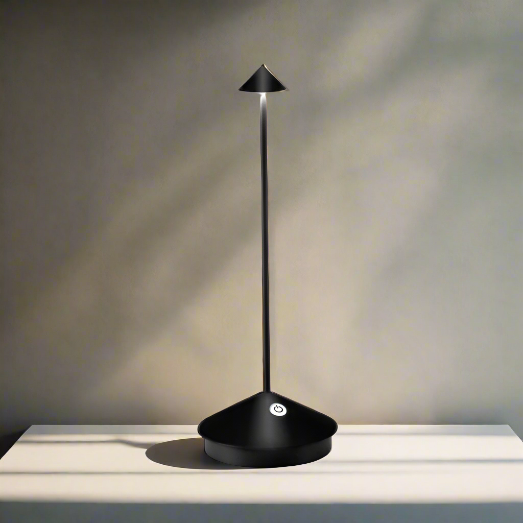 Skanto | Bordlampe - Vanntett, Dimbar, Trådløs Design for Hjemmekontor og Soverom Belysning 2025