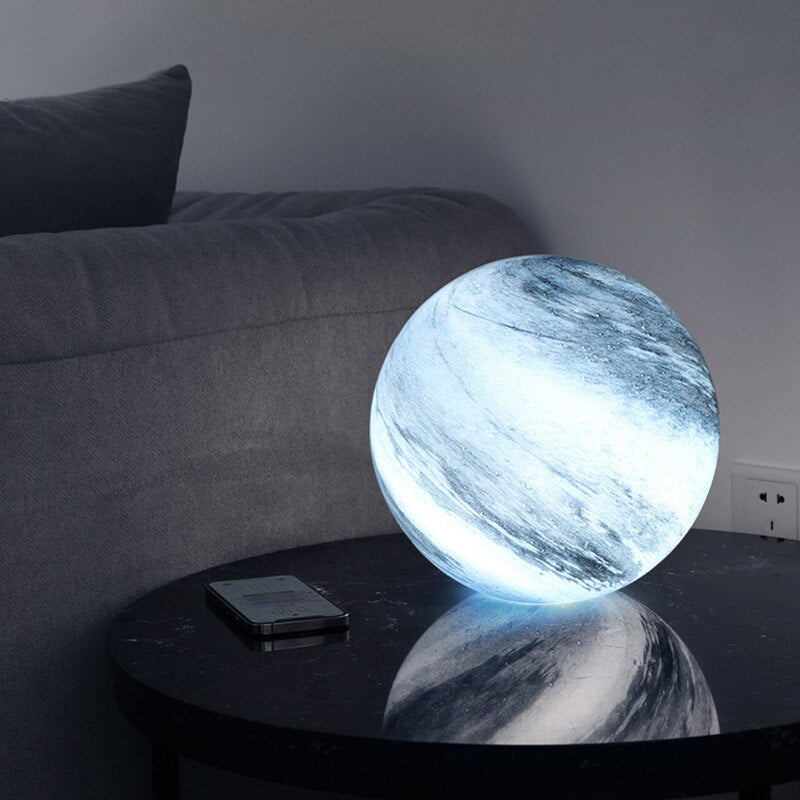 Glass Moon Lamp Skanto