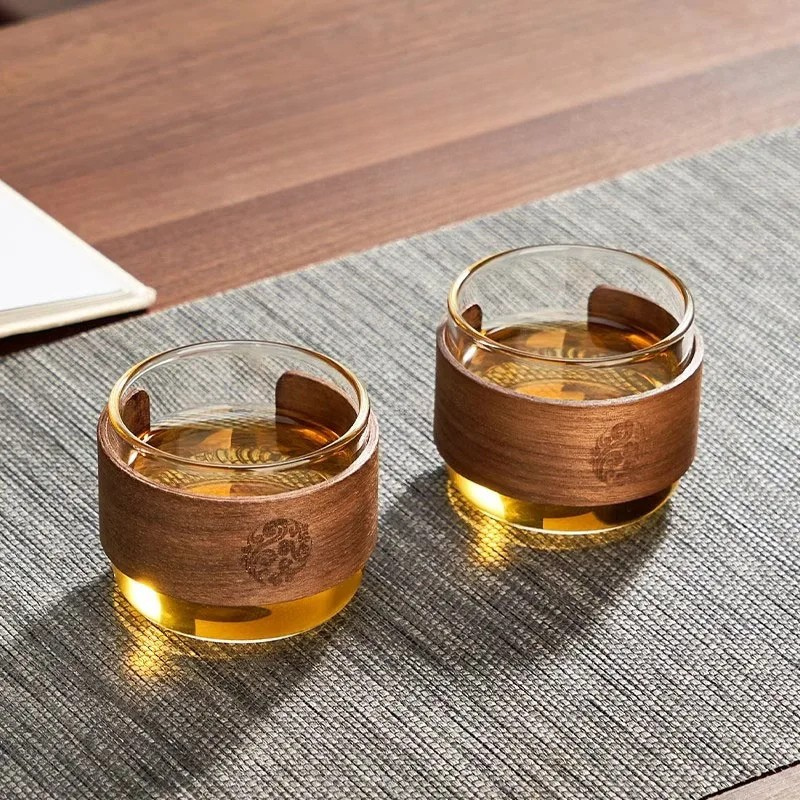 Glass tekanne med infuser varmebestandig tekanne med håndtak i tre | Skanto