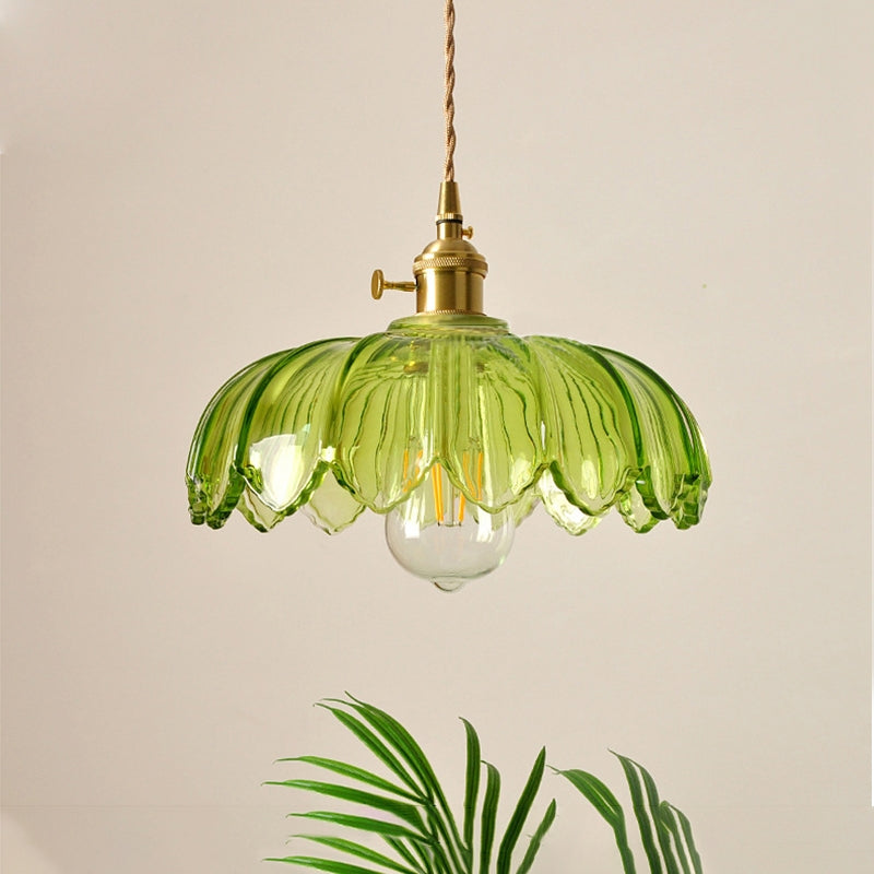 Skanto | Glass lampe som glitrer med detaljer!