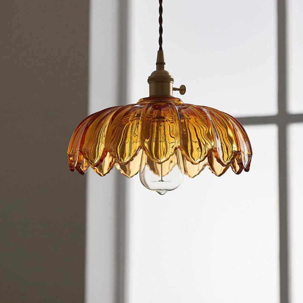 Skanto | Glass lampe som glitrer med detaljer!
