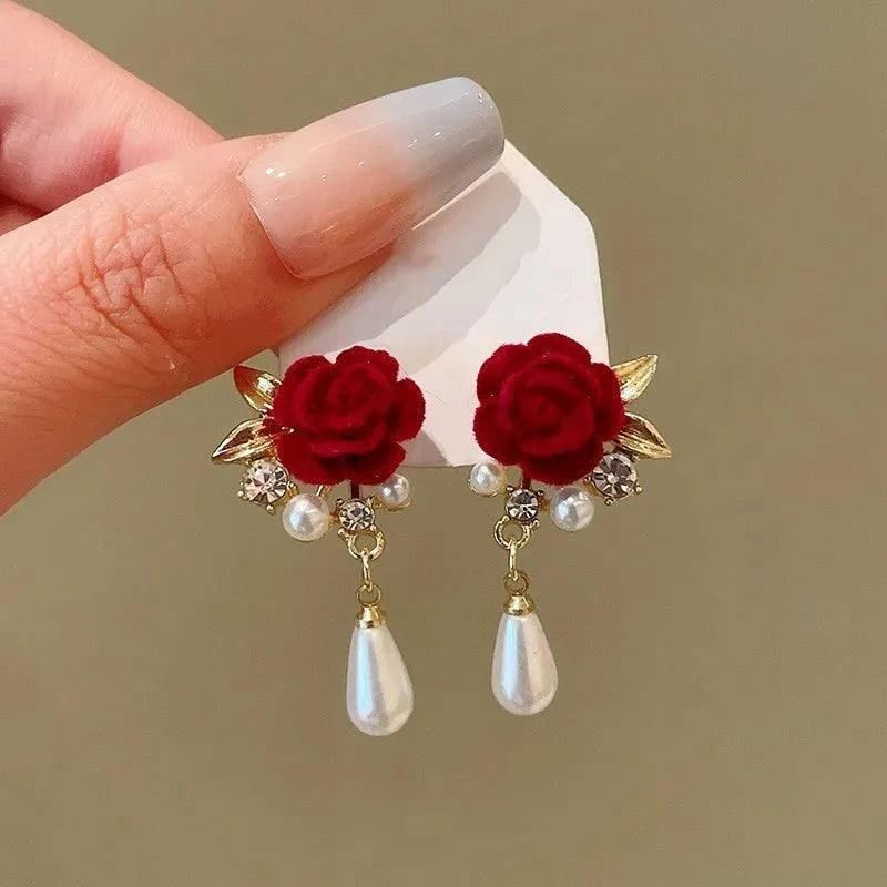 Skanto | Gullakkent Rose Diamond Perle Øredobber