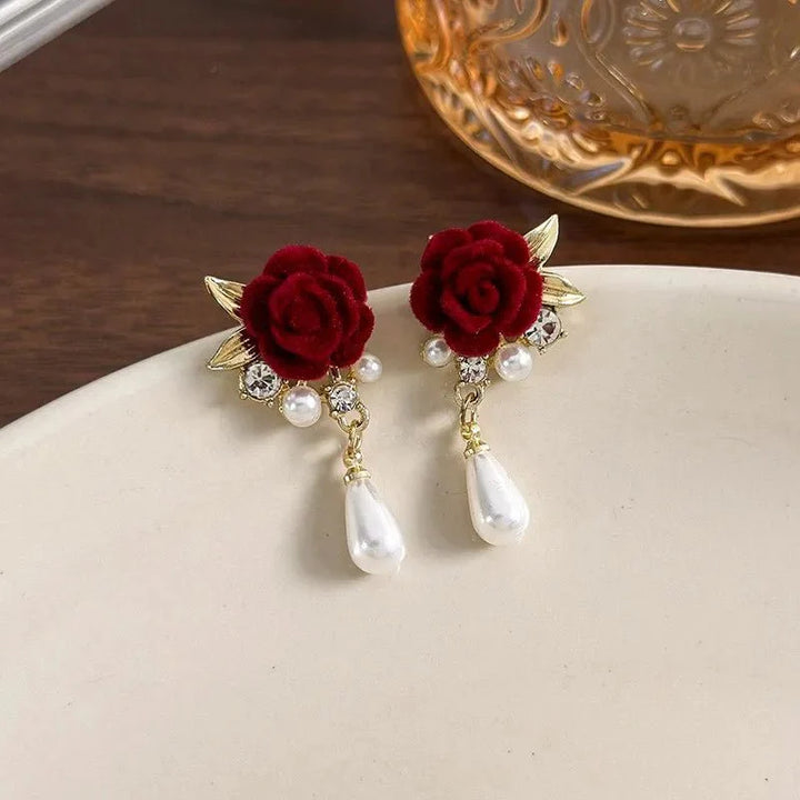 Skanto | Gullakkent Rose Diamond Perle Øredobber