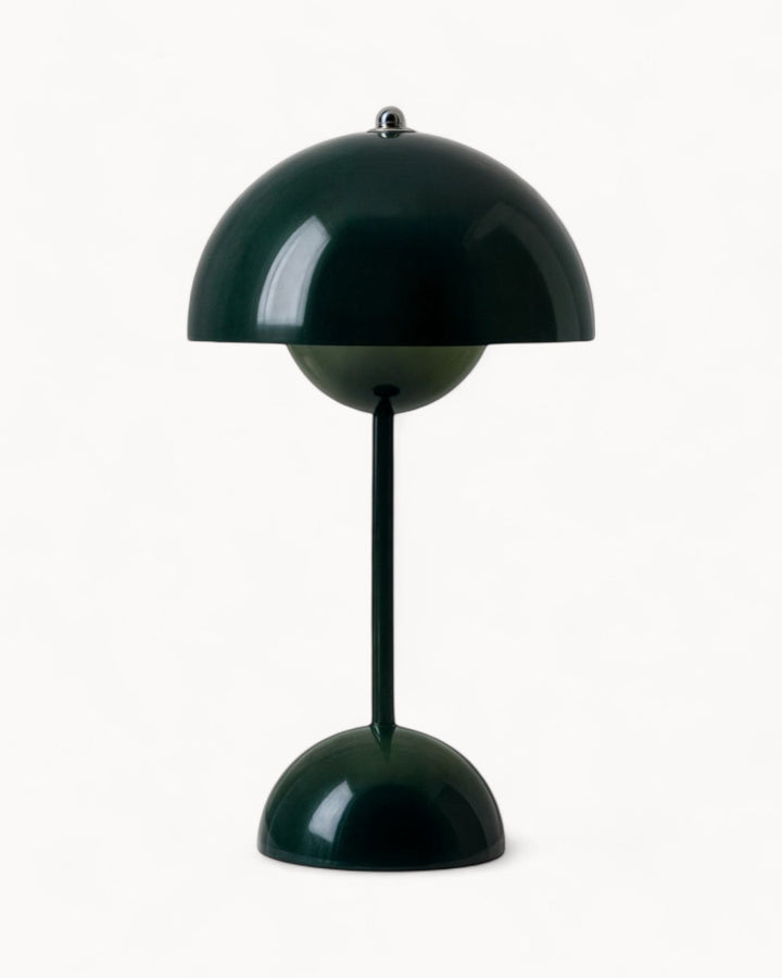 Skanto | NordLight – LED Bordlampe Skandinavisk Design, dimbar og bærekraftig i metall