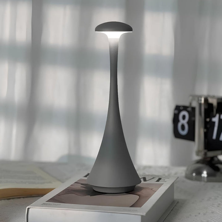 Skanto | Lumina Spire Lampe
