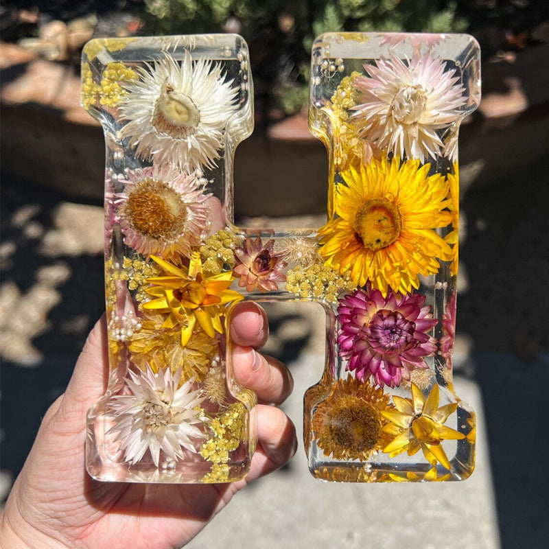 Skanto | Tørkede Blomster Bokstaver Nattlys