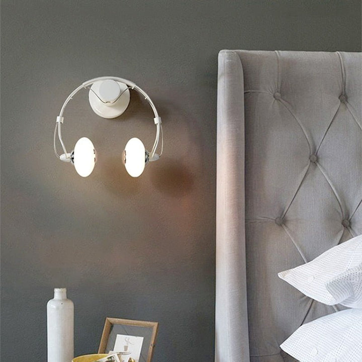 Skanto | EchoShine - Hodetelefon LED Vegglampe