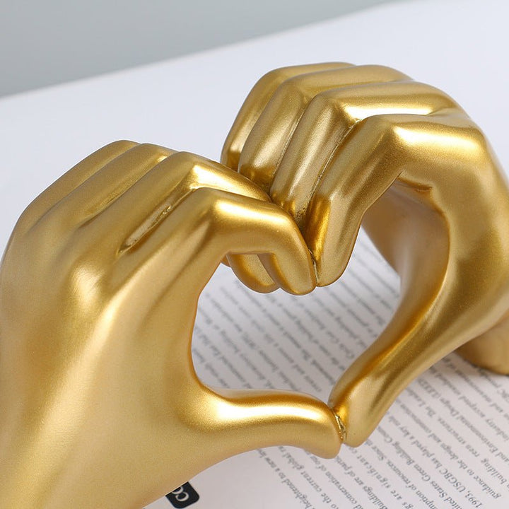 Skanto Gesture Figurine