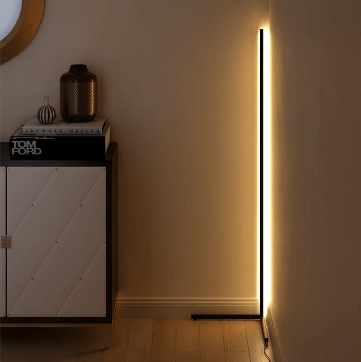 Helios Gulvlampe Skanto
