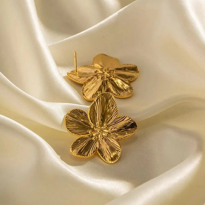 Skanto | Hibiscus Floral Stud Øredobber