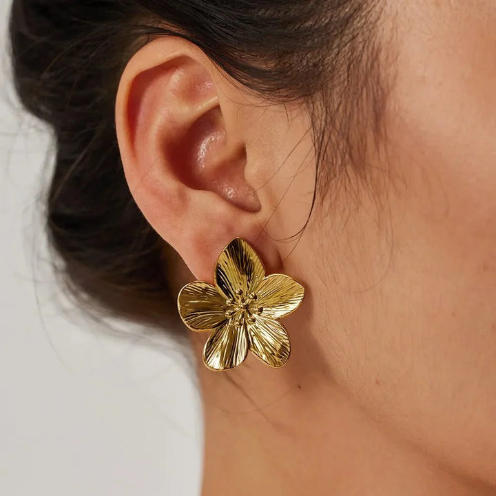 Skanto | Hibiscus Floral Stud Øredobber
