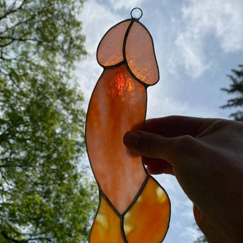 Skanto | Morsom solfanger laget av fargerik glass Penis
