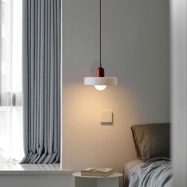 Fargerik Bauhaus-Stil Pendellampe - StiloGlas | Skanto