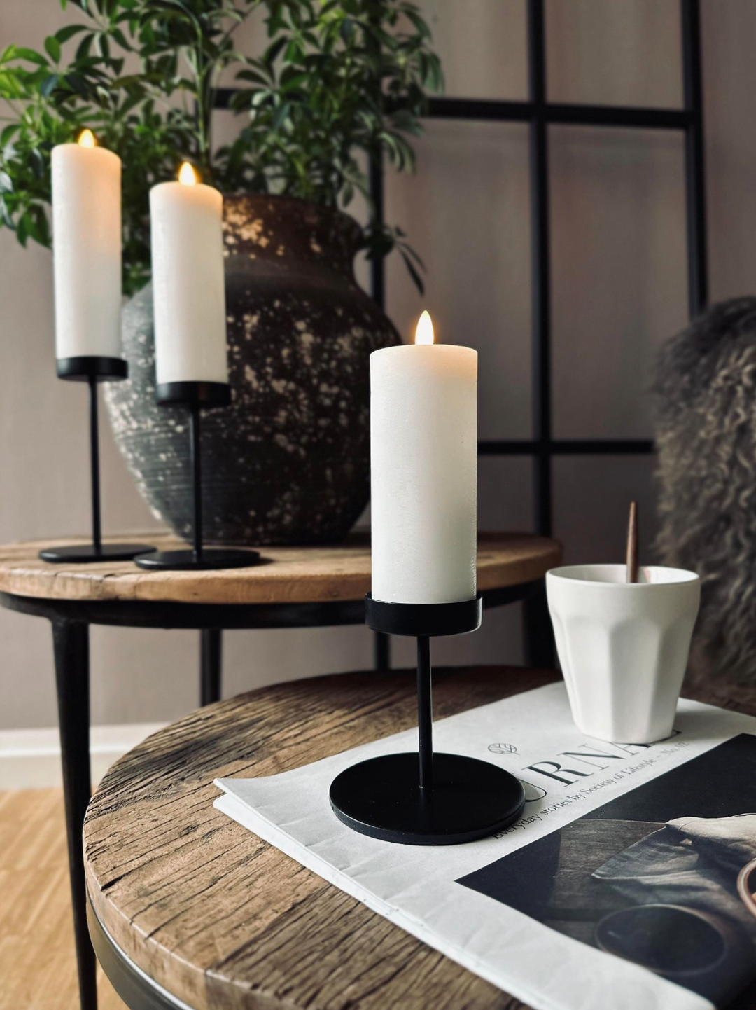 Skanto | Lysestaker Minimalistisk Metall Pedestal Sett