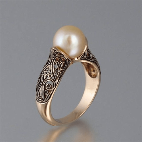 Skanto | Elegant Vintage Gullring med Perle - Aurelia Sleek Design