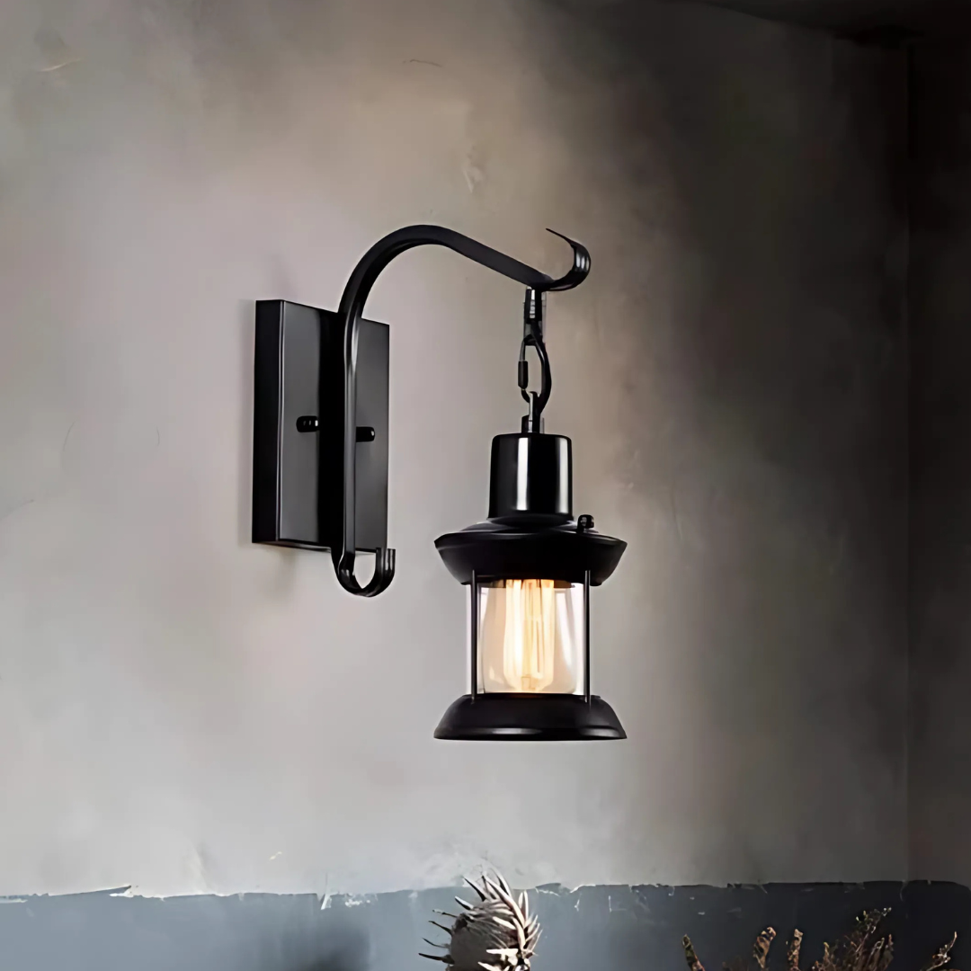 Skanto | Vegglampe med vintage glasskjermdesign