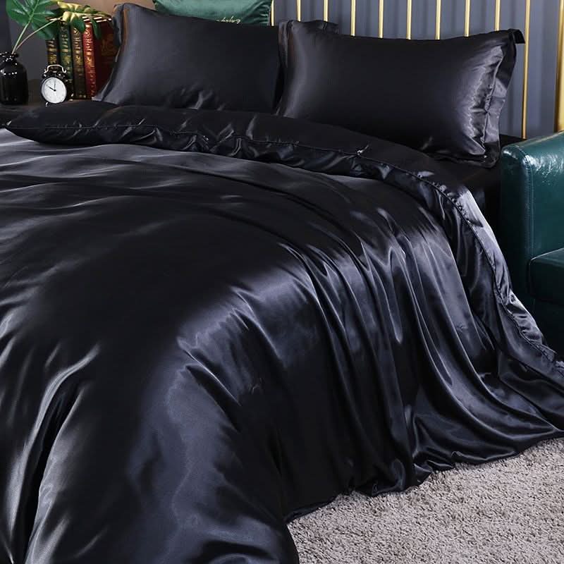 Skanto | Silk Satin 4-Delt Sengetøysett med Dynecover