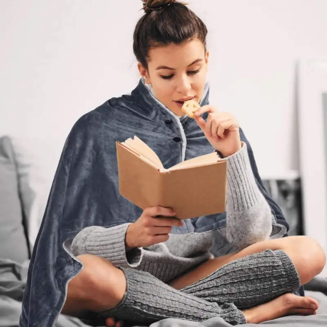 Skanto | Elektrisk oppvarmet kastet over- og underteppe poncho med fleece