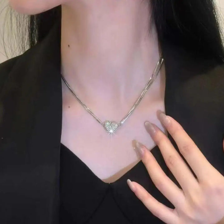 Skanto | Magnetisk Hjerte Charm Halskjede