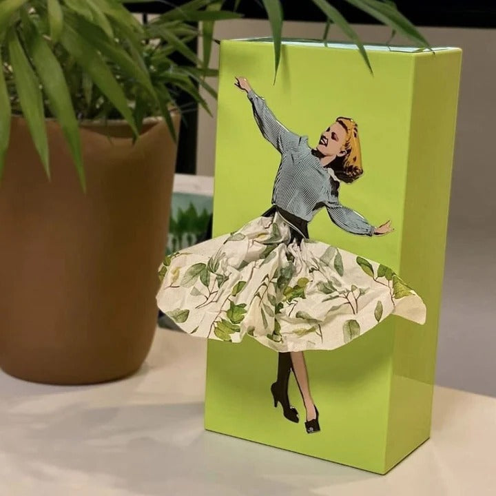 Skanto | Flying Skirt Tissue Box