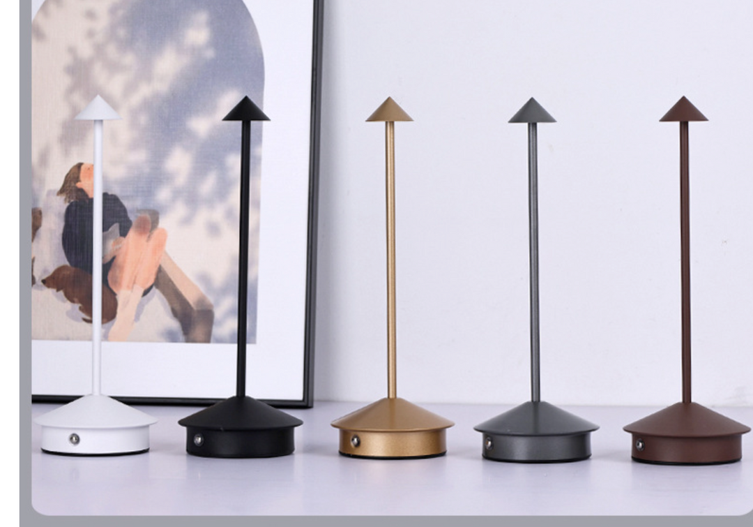 ZenLume | Minimalistisk vanntett og dimbar trådløs LED bordlampe Skanto