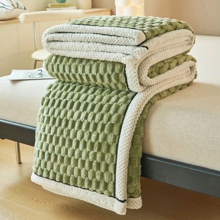 Skanto | DELLA - Cozy Cloud Blanket