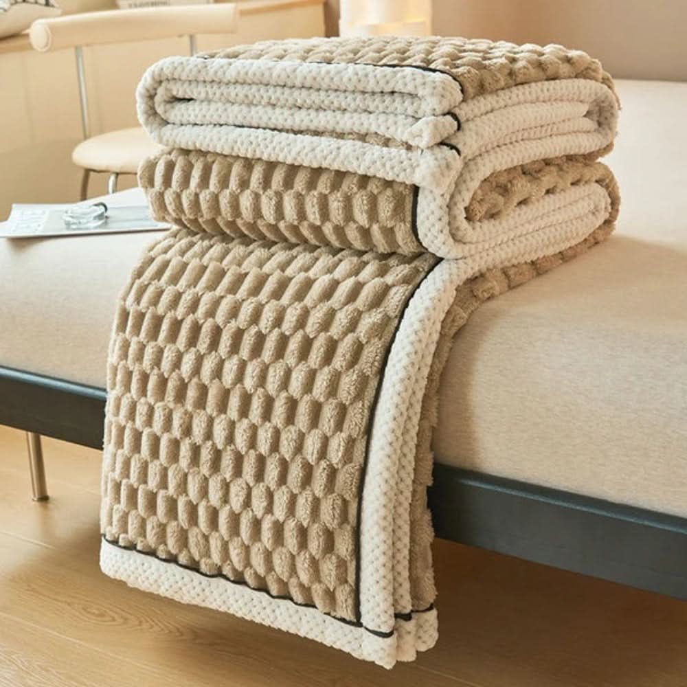 Skanto | DELLA - Cozy Cloud Blanket