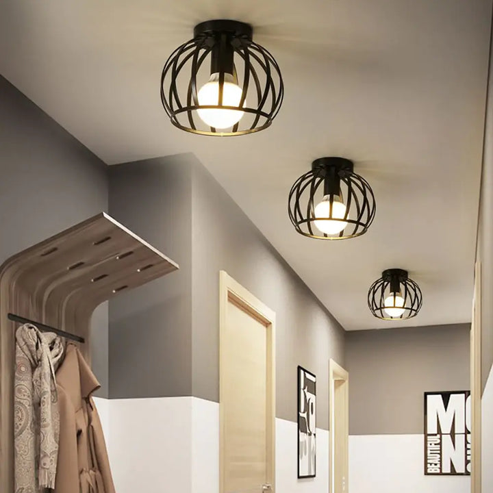 Skanto | Industriell Taklampe Svart