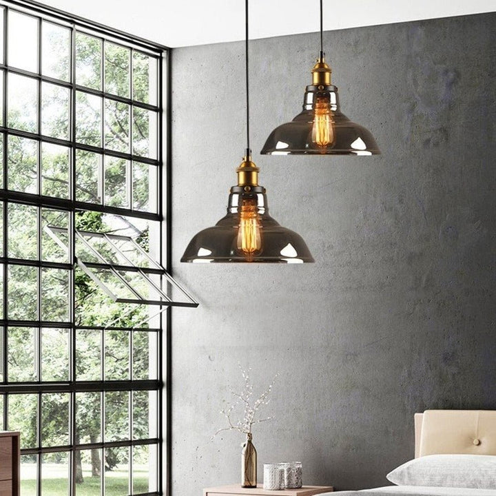 Skanto | GlassHaven – Elegant Industriell Pendellampe