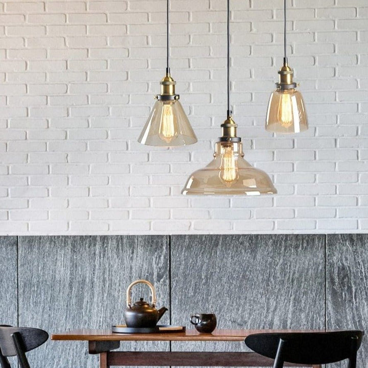 Skanto | GlassHaven – Elegant Industriell Pendellampe