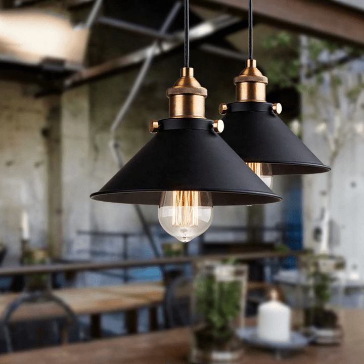 Skanto | IronLoom – Justerbar Industriell Pendellampe