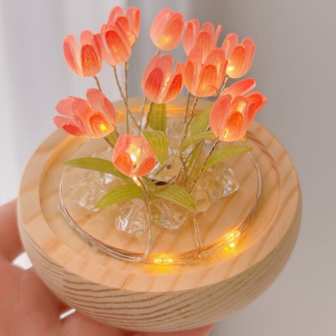 Tulipan-nattlys med LED-belysning (batteridrevet) – Beroligende, trådløst lys for sovekammer og barnerom