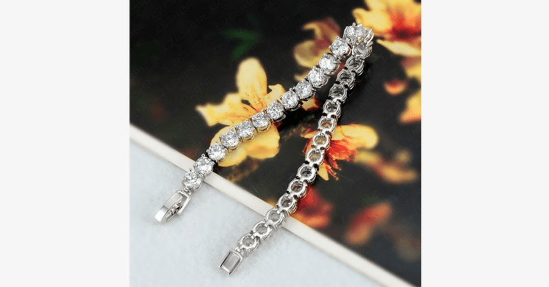 Skanto | Diamond Eternity Armbånd i Sølvfarge - Rundt Klipt Diamant Zirkon-Steiner - La Deg Se Fantastisk Ut