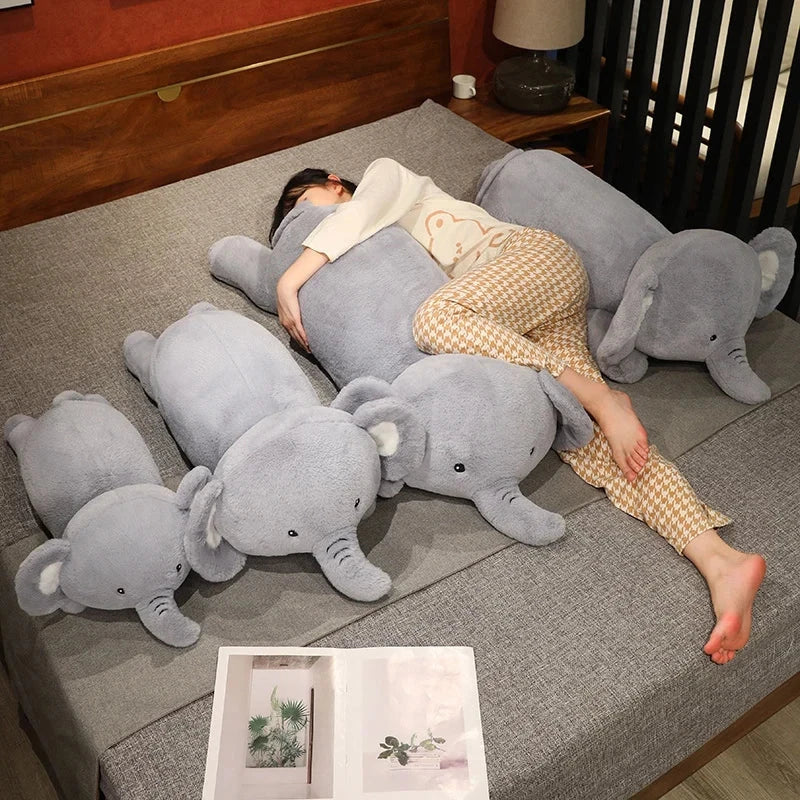 Skanto | Fluffy Laying Elephant Family