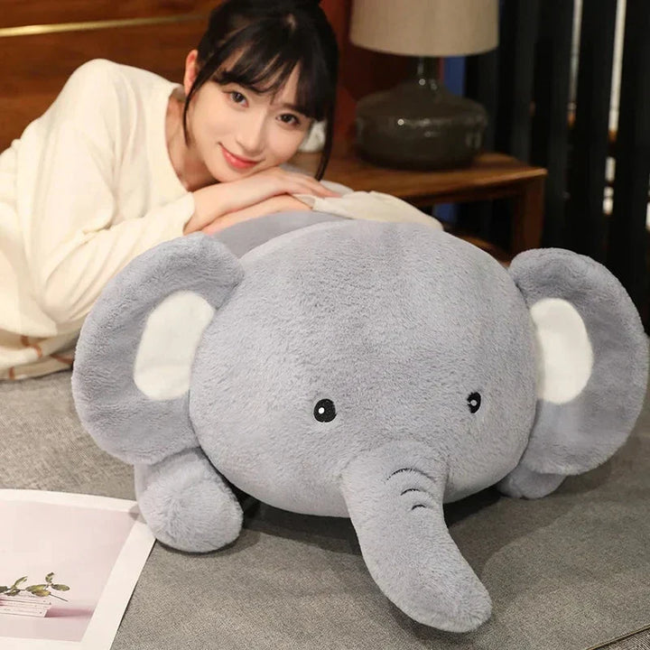 Skanto | Fluffy Laying Elephant Family