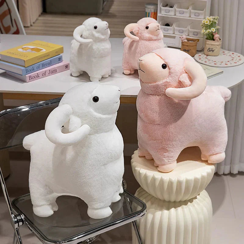 Skanto | Fluffy Rosa Hvit Sau Villsau Plysjfigurer
